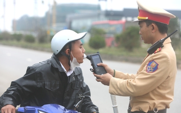Thanh Hóa: Siết chặt kiểm tra nồng độ cồn trong ngày đầu đi làm sau nghỉ Tết 
