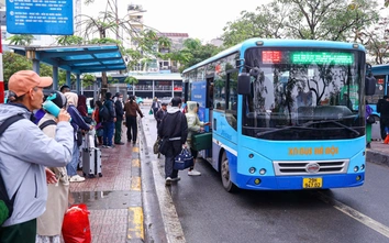 Hà Nội phục vụ hơn 1 triệu lượt hành khách dịp Tết Nguyên đán