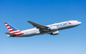 Colombia điều tra vết đạn trên máy bay của hãng American Airlines