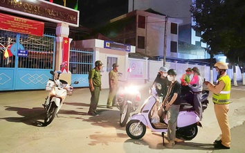 CSGT Cà Mau siết chặt giao thông phục vụ ngày hội non sông