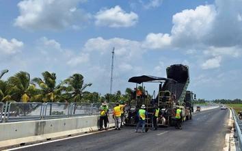 Chủ đầu tư chỉ đạo xử lý lại mặt đường, giúp cao tốc Cần Thơ - Cà Mau êm thuận