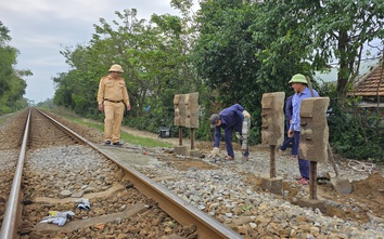 Còn hàng nghìn lối đi tự mở: Áp lực lớn cho mục tiêu an toàn đường sắt