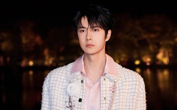 Vương Nhất Bác tiếp tục bị tung tin giả