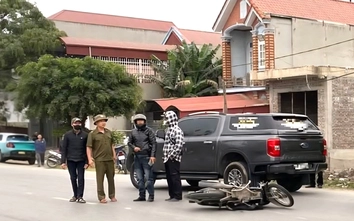 Ô tô va chạm với xe máy trên QL10 đoạn qua Ninh Bình, một người tử vong