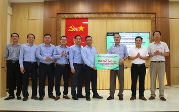 BSR tặng 100 suất quà cho bà con xã Ba Gia, tỉnh Quảng Ngãi