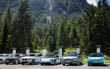 Giá xăng leo thang, doanh số xe điện cũ ở châu Âu tăng mạnh