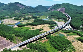 Chủ đầu tư cảnh báo nhà thầu chậm thi công dự án mở rộng cao tốc Cam Lộ - La Sơn