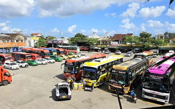 Mức phí tối đa xe khách phải trả khi ra vào bến xe tại Huế
