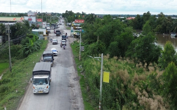 Gấp rút sửa chữa 6km mặt đường QL62 qua Tây Ninh đang hư hỏng nặng