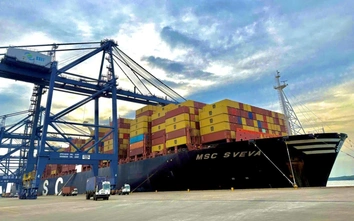 Kiểm soát phụ phí, hỗ trợ doanh nghiệp trước làn sóng tăng cước vận tải biển