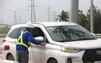 Thu phí tự động cao tốc qua Thanh Hóa, Nghệ An: Hệ thống dần ổn định, không ùn tắc