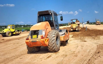 Hoàn thành nút giao nối cao tốc với khu kinh tế Dung Quất trong tháng 6