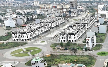 Phố đi bộ Bắc Giang đìu hiu: Nhà tiền tỷ xây xong vẫn vắng bóng người