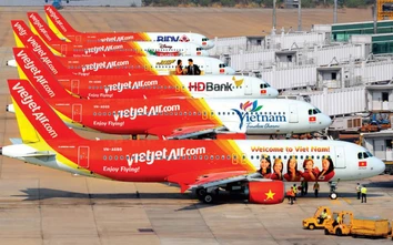 Toàn cảnh giao thông 11/4: Vietjet khai thác gần 3.800 chuyến, đường sắt tăng tàu dịp 30/4