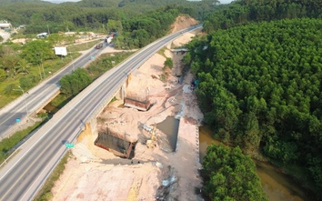 Chủ đầu tư siết tiến độ, cảnh báo thay nhà thầu tại dự án Cam Lộ - La Sơn