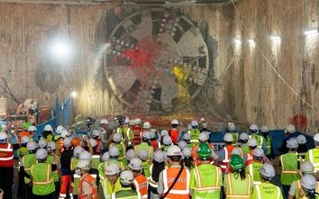 Hoàn thành khoan hầm 4km tuyến metro Nhổn - ga Hà Nội