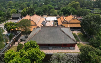 Huế: Yêu cầu trùng tu nhà hát ở di tích lăng Tự Đức đúng nguyên bản