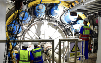 Hầm đường sắt xuyên sông dài nhất Trung Quốc