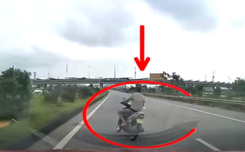 Tạm giữ đối tượng đi xe máy "diễn xiếc" trên cao tốc Hà Nội - Lạng Sơn