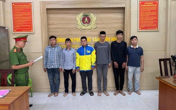 Từ mâu thuẫn trên Facebook, 8 người ở TP.HCM bị khởi tố