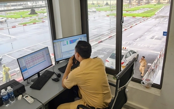 CSGT Hà Nội dùng công nghệ kiểm soát, ngăn thí sinh gian lận khi sát hạch lái xe