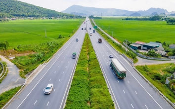 Giữ đà tăng trưởng vận tải giữa biến động nhiên liệu