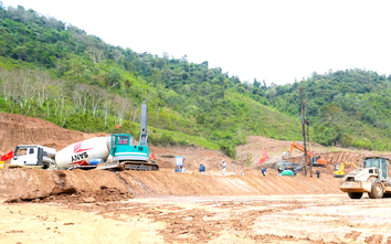 Thúc tiến độ các dự án hạ tầng thiết yếu khu vực miền Tây Nghệ An