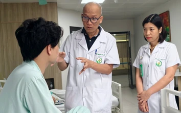 Nghẹt thở cấp cứu nam thanh niên bị 2 chiếc đũa đâm sâu vào hai mắt