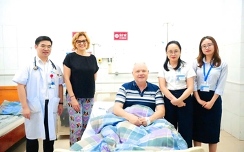 Quảng Ninh: Cấp cứu thành công du khách Pháp bị nhồi máu cơ tim cấp