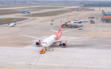 Áp phụ thu nhiên liệu, chia sẻ gánh nặng giữa hãng bay và hành khách