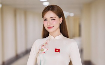 Hòa Minzy nói về áp lực khi đứng chung sân khấu với nghệ sĩ gạo cội tại “Âm vang Tổ quốc”