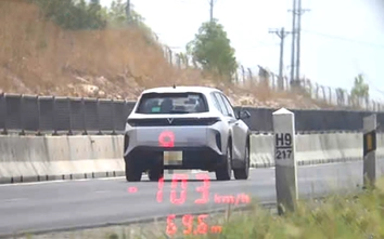 Tài xế, chủ xe con vi phạm loạt lỗi trên cao tốc bị phạt gần 120 triệu đồng