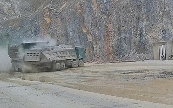 Bản tin TNGT 22/4: Va chạm giữa 2 xe ben trong mỏ đá tại Ninh Bình, 2 người tử vong