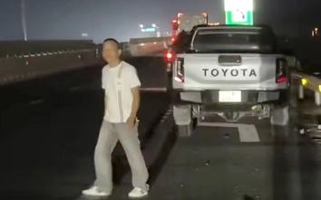 Vì sao nhiều ô tô dừng ở làn khẩn cấp trên cao tốc bị xử phạt?