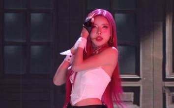 Trang Pháp rap tiếng Việt trong tiết mục chiến thắng tại Công diễn 2 của Đạp gió