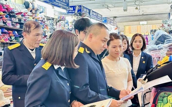 Chính thức: Nâng ngưỡng chịu thuế với hộ kinh doanh lên 1 tỷ đồng/năm, áp dụng từ 1/1/2026