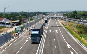 Chính thức thông xe 88km cao tốc Bắc - Nam qua Quảng Ngãi