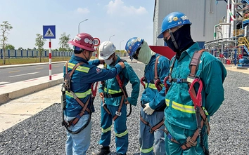 Những người “gác cửa” thầm lặng trên công trường