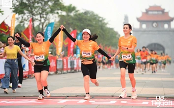 Đồng xu kỳ lân và Túi lộc may mắn gây ấn tượng tại giải Marathon Đền Hùng 2026