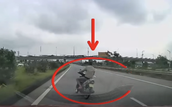 Triệu tập đối tượng đi xe máy "diễn xiếc" trên cao tốc Hà Nội - Bắc Giang