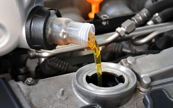 Những sai lầm khi thay dầu động cơ cần tránh