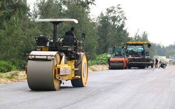 Quảng Ngãi: Tìm giải pháp hỗ trợ doanh nghiệp xây dựng trước biến động giá xăng dầu