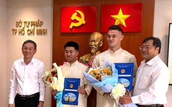 Khoa Ngô và Patrik Lê Giang chính thức có quốc tịch Việt Nam