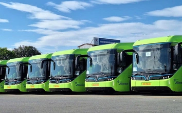 Hà Nội: Thêm 23 xe buýt điện, tuyến 54 “xanh hóa” toàn bộ đội xe