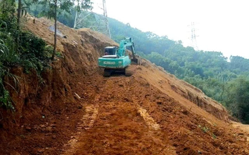 Sạt lở chân cột điện đường dây 500kV Lào Cai - Vĩnh Yên, ngành điện nói gì?