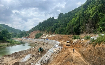 QL3 qua Thái Nguyên sạt lở sau mưa bão 2025: Bổ sung nguồn đá, hoàn thành trong tháng 6
