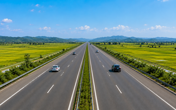 Đề xuất gần 17.500 tỷ đồng đầu tư hơn 30km cao tốc Bắc - Nam phía Tây qua Hà Nội, Phú Thọ