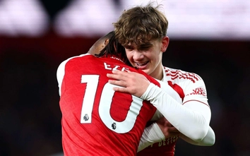 Arsenal hạ Crystal Palace, tài năng trẻ Max Dowman phá kỷ lục Ngoại hạng Anh