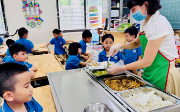 Hà Nội: Siết chặt bữa ăn bán trú bằng quy trình "khép kín" 10 bước
