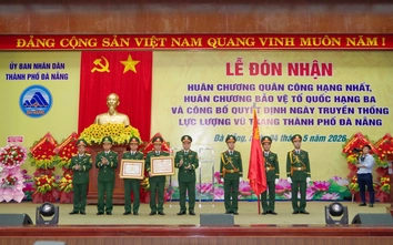 Bộ Chỉ huy quân sự TP Đà Nẵng đón nhận Huân chương Quân công hạng Nhất